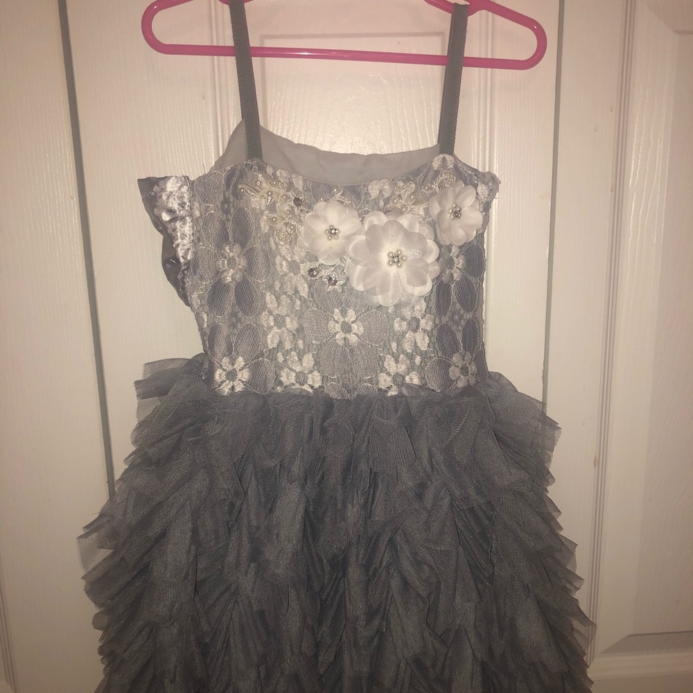 Girls Ruffled Gray dress